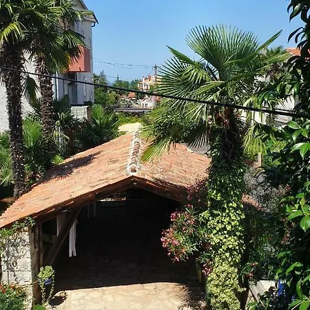 Appartment Daniela Funtana Exterior foto